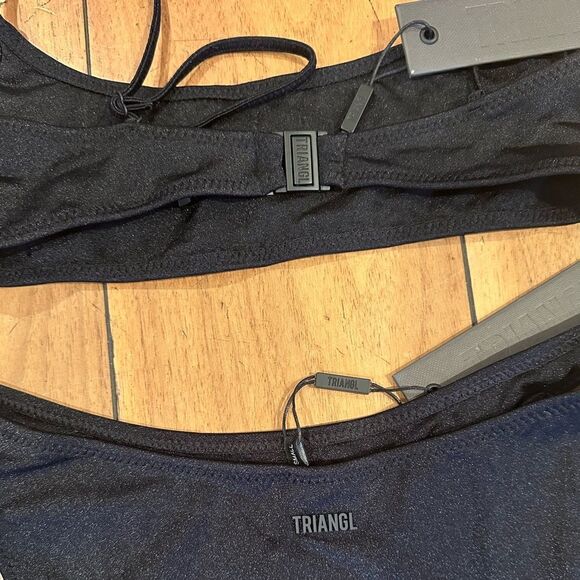 TRIANGL MICA NORMAL EBONY BLACK NO BAG NEW WITH TAGS - Picture 8 of 8